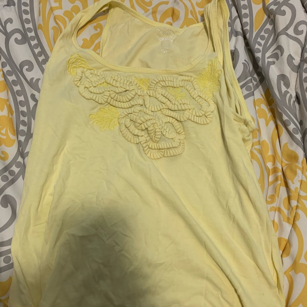 Floral embroidered tank top